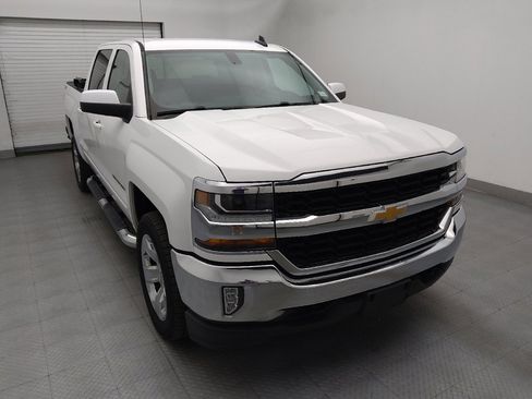 Used 2018 Chevrolet Silverado 1500 LT w/ LT Eassist Package AWD/4WD image 13
