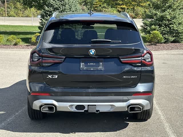 Used 2024 BMW X3 xDrive30i w/ Premium Package AWD/4WD image 4