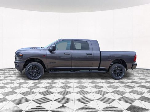 New 2026 RAM 2500 Laramie AWD/4WD image 5