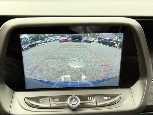 Used 2018 Chevrolet Camaro SS image 29