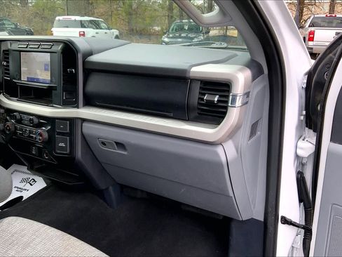 Used 2024 Ford F350 XLT image 18