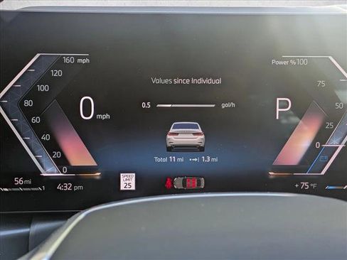 Used 2025 BMW 330i Sedan w/ Convenience Package image 11