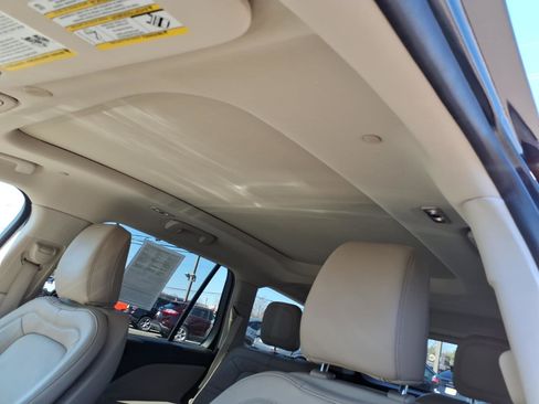 Used 2023 Lincoln Aviator Grand Touring w/ Elements Package Plus image 16