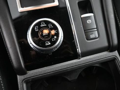Used 2022 Mitsubishi Outlander ES AWD/4WD image 29