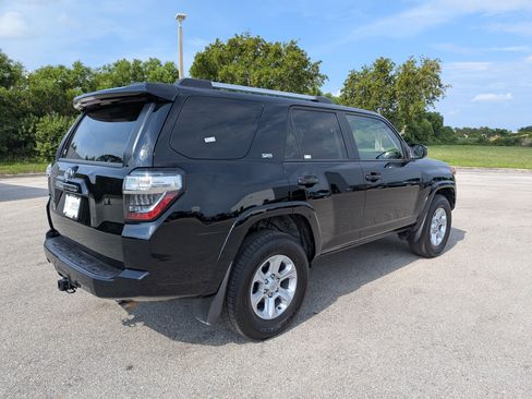 Used 2024 Toyota 4Runner SR5 RWD image 4