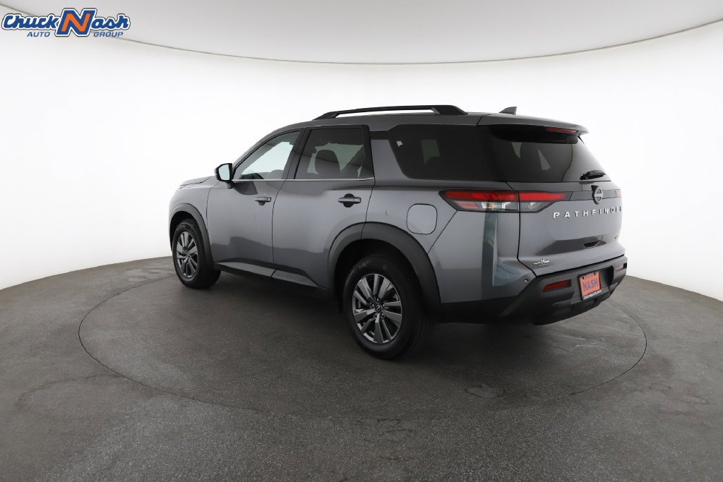 Used 2025 Nissan Pathfinder SV AWD/4WD image 9