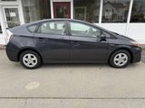 Used 2010 Toyota Prius Three image 2