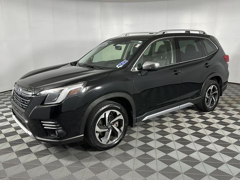 Used 2024 Subaru Forester Touring AWD/4WD image 6