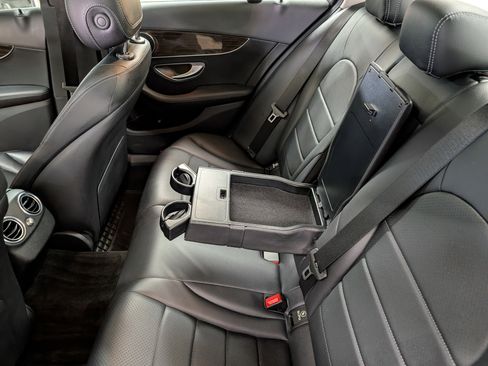 Used 2017 Mercedes-Benz C 300 4MATIC Sedan image 8