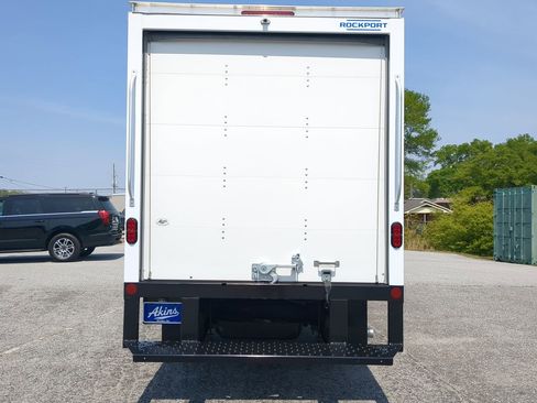 New 2026 Ford E-350 and Econoline 350 Super Duty w/ Power Equipment Group RWD image 4