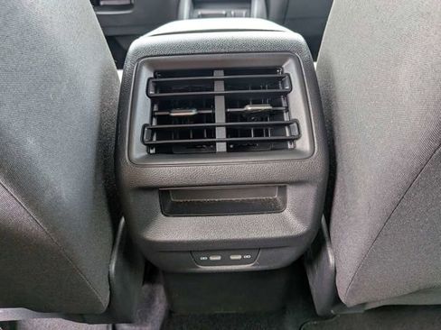 Certified 2025 Volkswagen Tiguan S FWD image 15