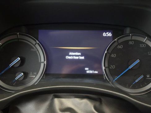 Used 2021 Toyota Highlander Platinum image 18