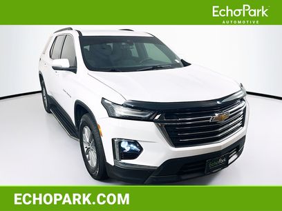 Used 2023 Chevrolet Traverse LT