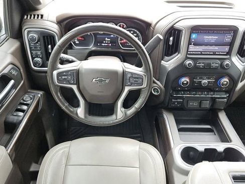 Used 2019 Chevrolet Silverado 1500 RST w/ All-Star Edition AWD/4WD image 5