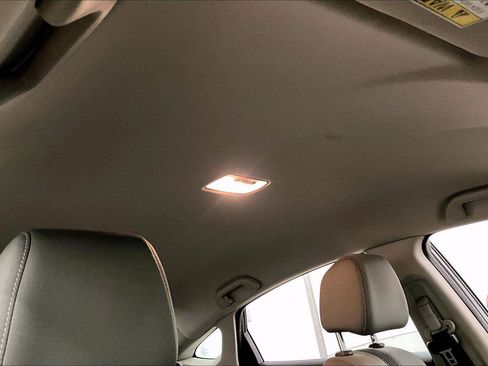 Used 2019 Honda Civic LX image 21