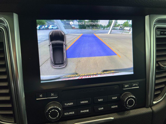 Used 2017 Porsche Macan S AWD/4WD image 16