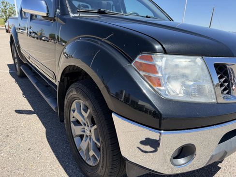 Used 2019 Nissan Frontier SL AWD/4WD image 14