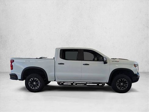 Used 2025 Chevrolet Silverado 1500 ZR2 w/ Technology Package AWD/4WD image 4