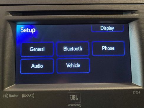 Used 2015 Toyota Prius Five image 25