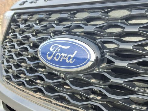 Certified 2023 Ford Explorer ST w/ Equipment Group 401A image 28