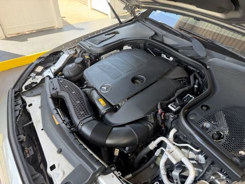 Used 2021 Mercedes-Benz E 350 Sedan w/ Premium Package image 12