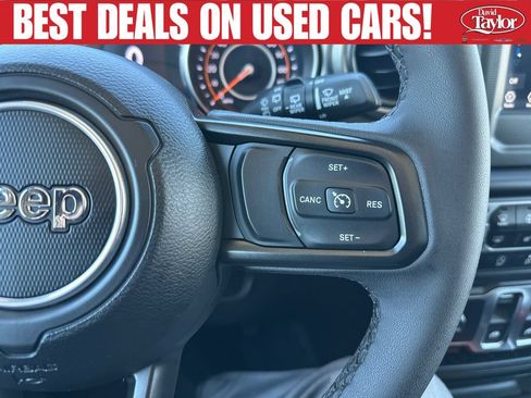 Used 2023 Jeep Wrangler Sport AWD/4WD image 16