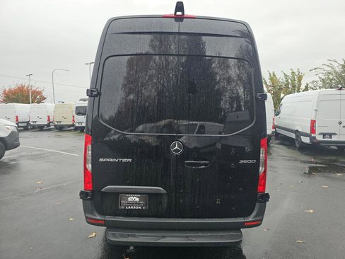 New 2025 Mercedes-Benz Sprinter 2500 image 4
