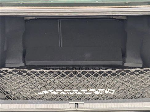 Used 2019 Toyota Avalon XLE image 6