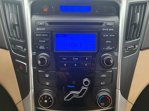 Used 2013 Hyundai Sonata GLS image 13