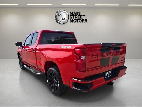 Used 2024 Chevrolet Silverado 1500 Custom w/ Rally Edition AWD/4WD image 3