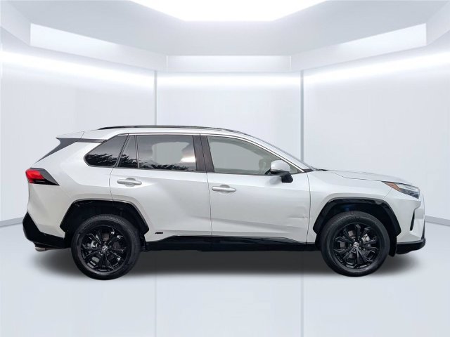 Certified 2023 Toyota RAV4 SE w/ Convenience Package AWD/4WD image 9