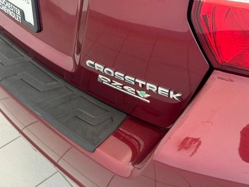 Used 2017 Subaru Crosstrek 2.0i Premium w/ Moonroof Package AWD/4WD image 43