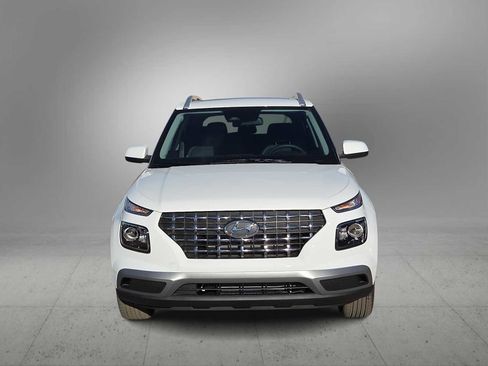 New 2026 Hyundai Venue SEL image 3