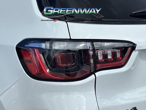 New 2026 Jeep Compass Latitude image 7