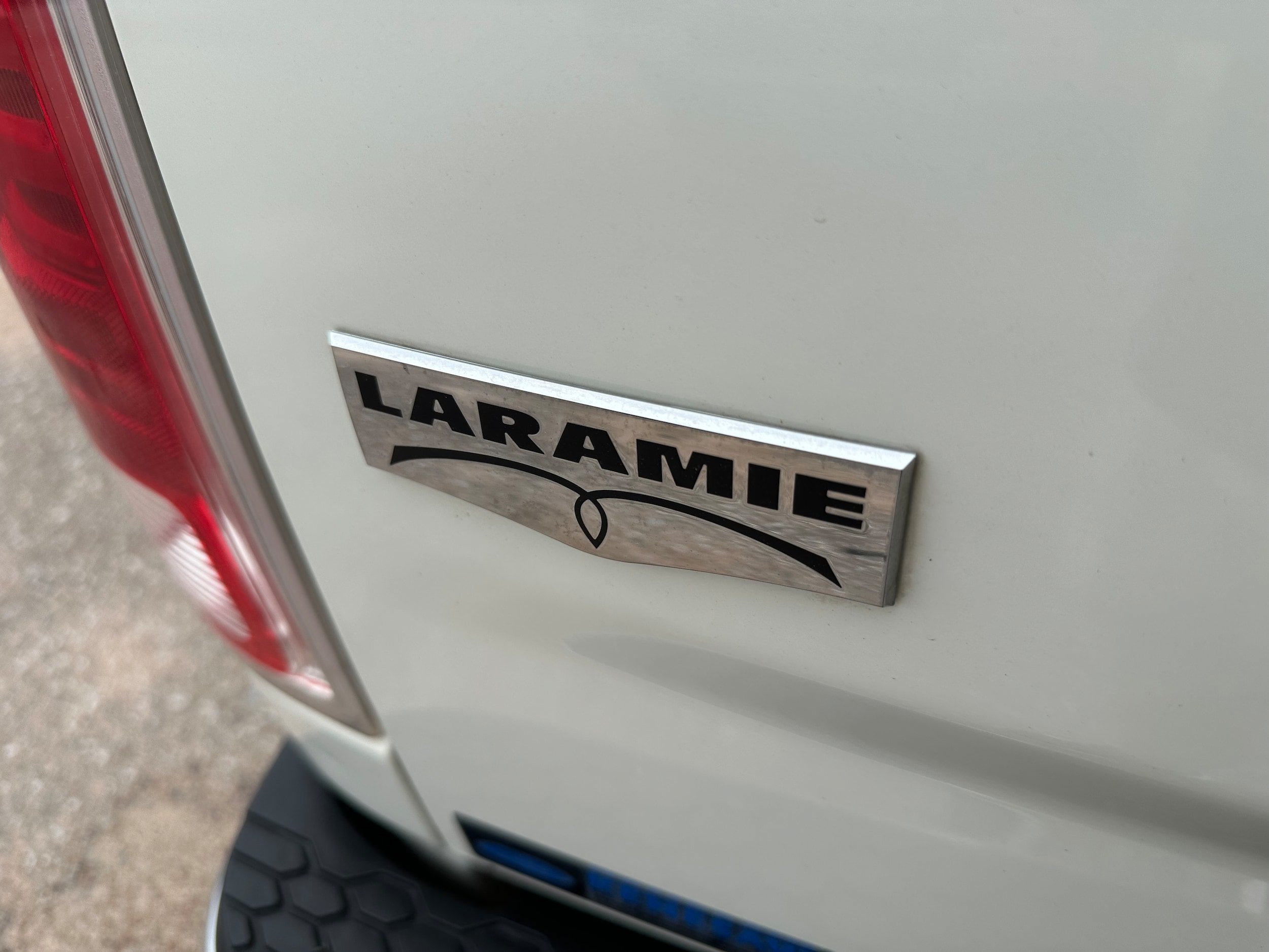 Used 2016 RAM 1500 Laramie w/ Convenience Group AWD/4WD image 36