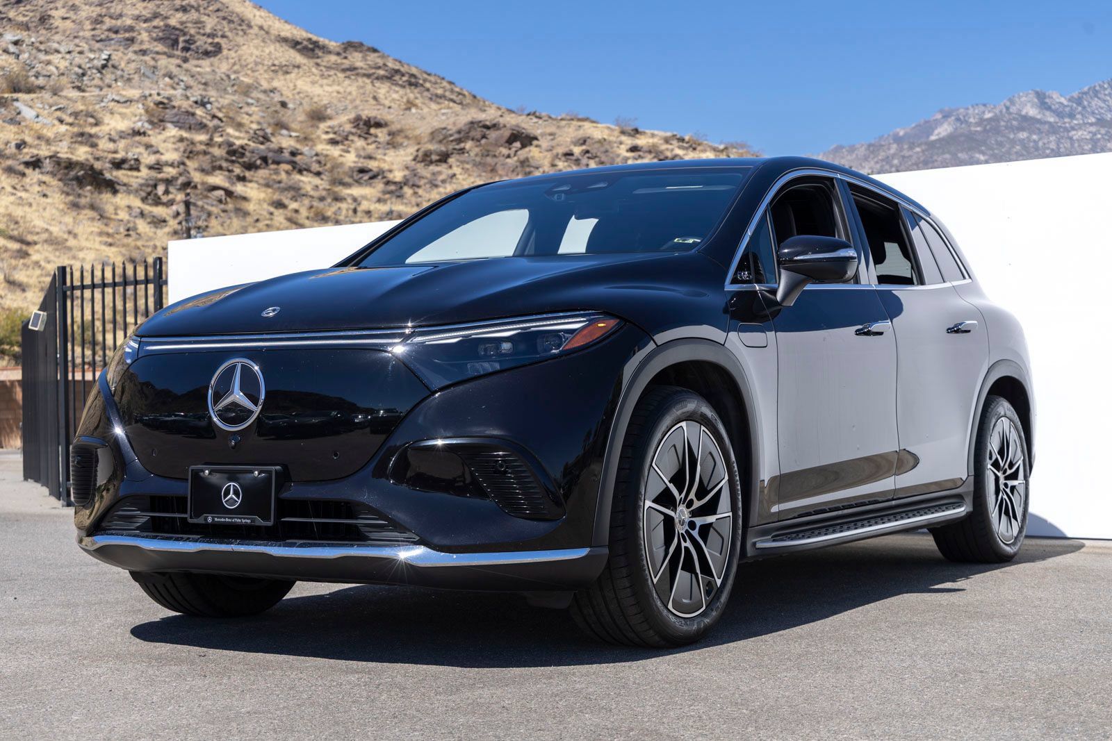 Certified 2023 Mercedes-Benz EQS 450+ SUV image 5