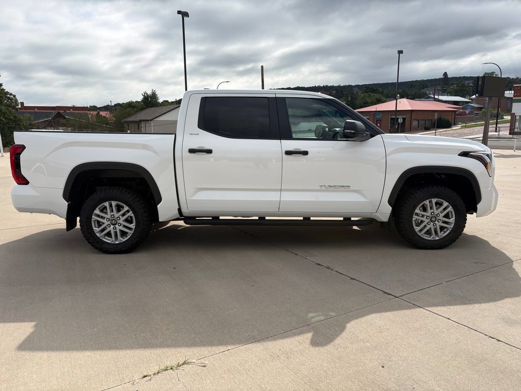 Used 2026 Toyota Tundra SR5 w/ SR5 Convenience Package AWD/4WD image 4