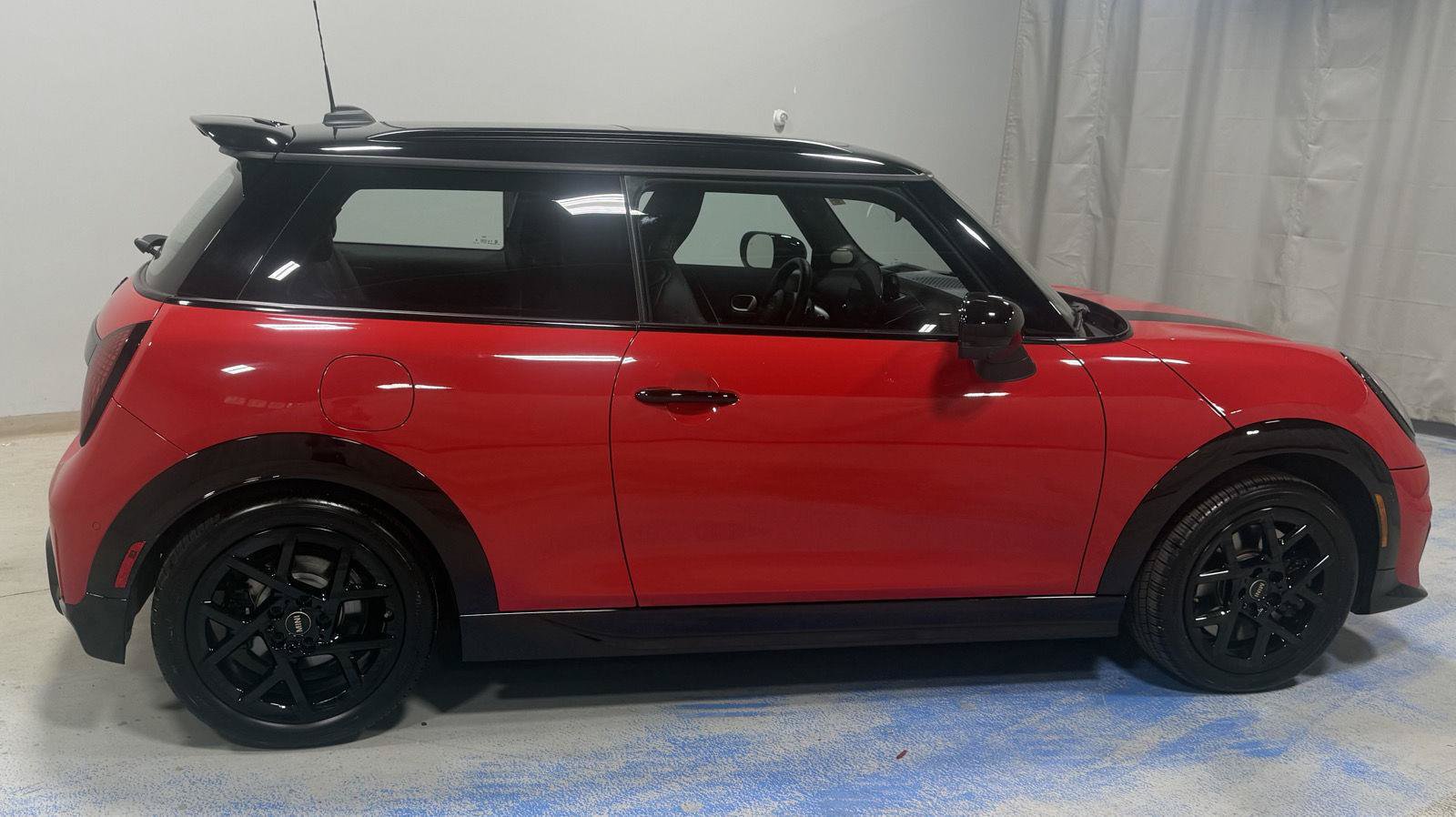 Used 2026 MINI Cooper S FWD image 11