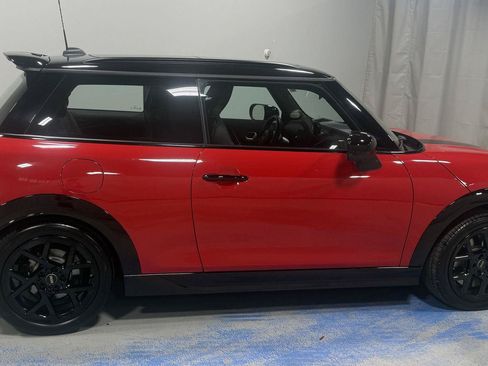 Used 2026 MINI Cooper S FWD image 11