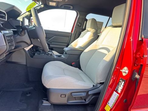 New 2026 Toyota 4Runner SR5 AWD/4WD image 20