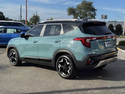 Certified 2025 Kia Seltos S