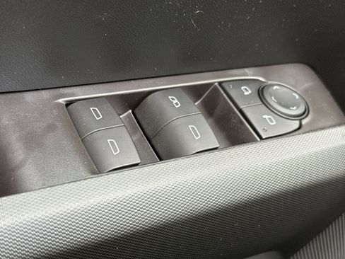 New 2026 Chevrolet Colorado LT image 12