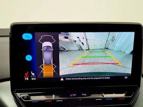 Used 2022 Volkswagen ID.4 Pro image 17