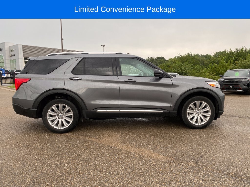 Used 2023 Ford Explorer Limited w/ Limited Technology Package AWD/4WD image 7