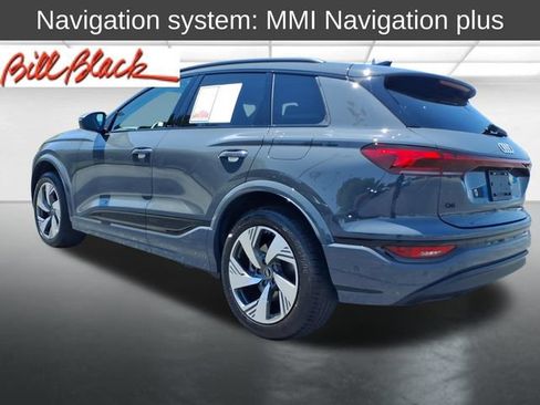 Used 2025 Audi Q6 e-tron Premium Plus AWD/4WD image 3