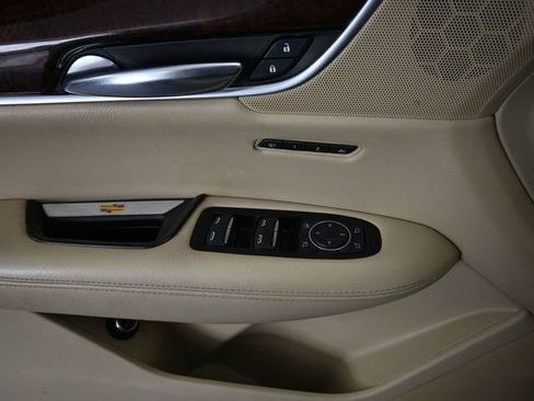 Used 2017 Cadillac XT5 Premium Luxury image 37