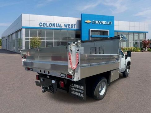 Used 2026 Chevrolet Silverado 3500 W/T w/ WT Convenience Package AWD/4WD image 5