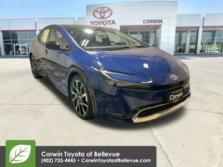 New 2026 Toyota Prius Plug-In Hybrid FWD video 2