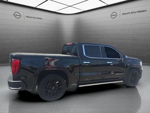 Used 2023 GMC Sierra 1500 Denali Ultimate AWD/4WD image 3