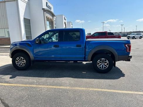 Used 2018 Ford F150 Raptor w/ Equipment Group 801A Mid AWD/4WD image 9